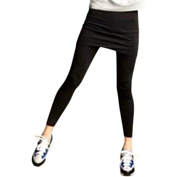 CAbi Mid Rise Skirted Leggings Black Womens Size M Athleisure Modest Travel Goth - Picture 1 of 7